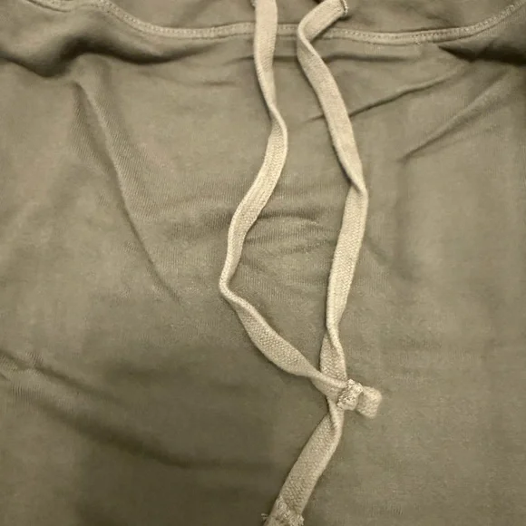 Sundry for Evereve Skirt Womens Size 2 Medium Pull On Drawstring Olive Green NWT - Picture 2 of 5